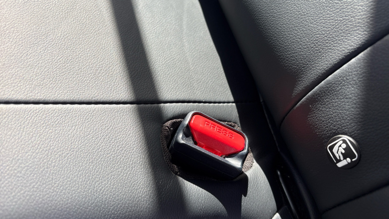 Mitsubishi Eclipse Cross 1.5 Black 5dr CVT 4WD Petrol Hatchback